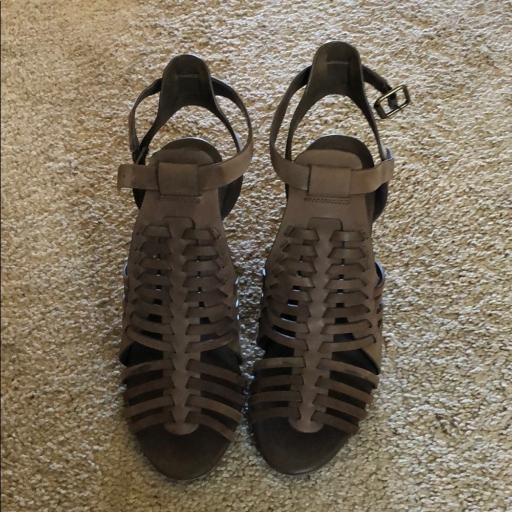Steve Madden sandals